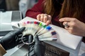 بهترین رنگ ناخن برای پاییز
