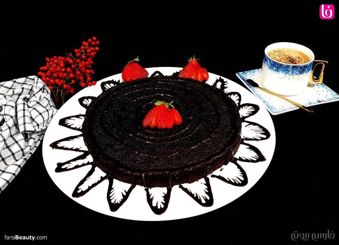کیک شکلاتی سیاه